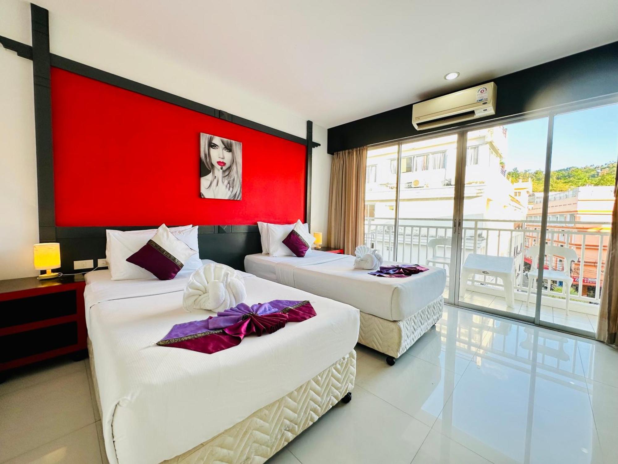 Hotel Baya Phuket Patong Exterior photo